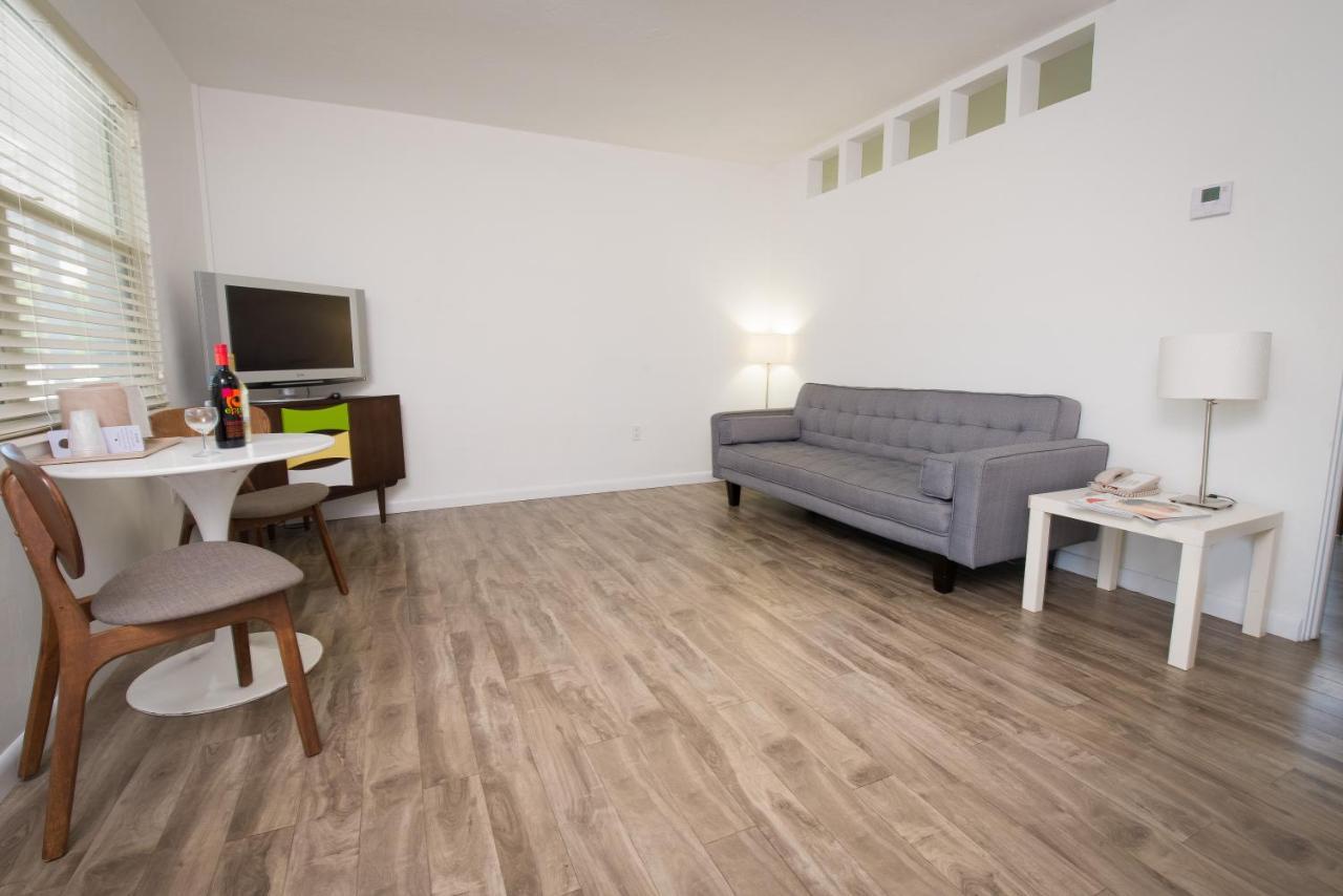 Regency Inn & Suites Sarasota Luaran gambar
